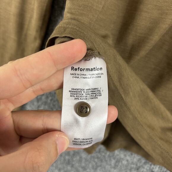 Reformation Top Small Harriet Knit Henley in Cookie Brown Casual Minimalist - Picture 8 of 11